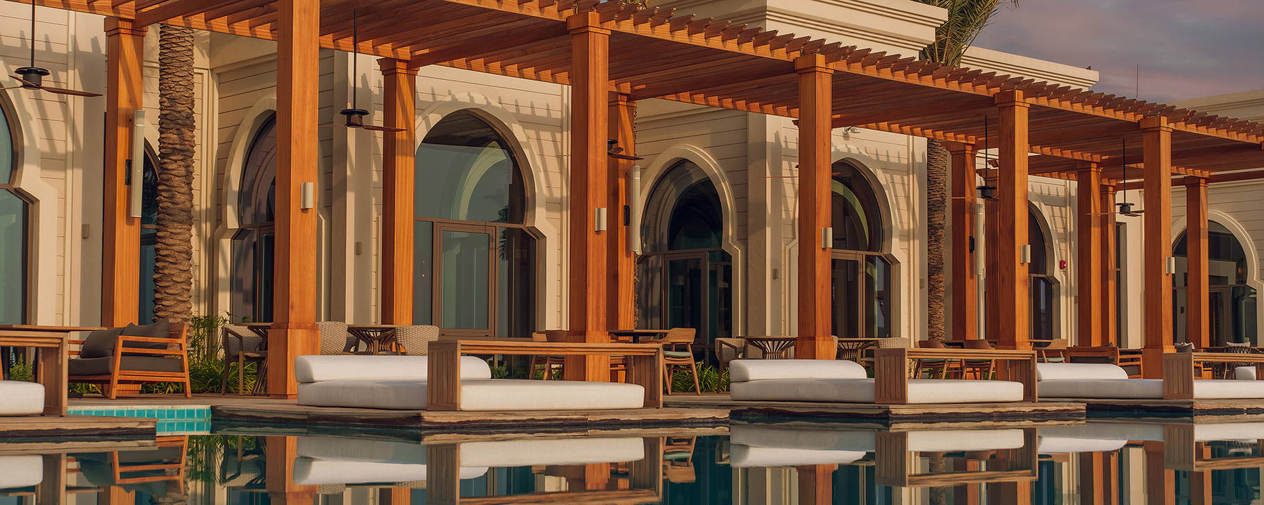 Pool-Cabanas - Naäma Beach Villas & Spa