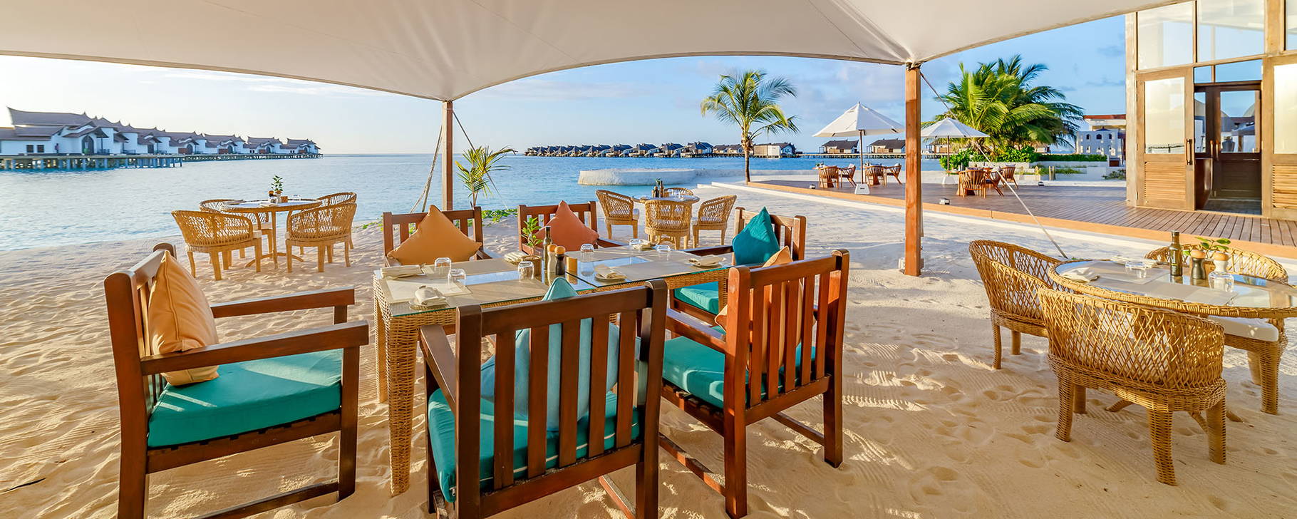 Vista Del Mar Restaurant - OZEN Reserve Bolifushi