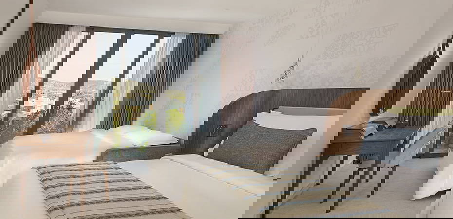 Superior Inland View King - Parklane, a Luxury Collection Resort & Spa