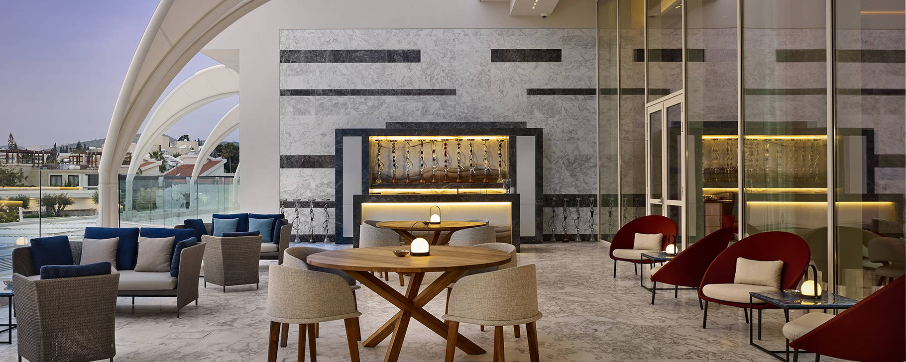 The Gallery Bar - Parklane, a Luxury Collection Resort & Spa