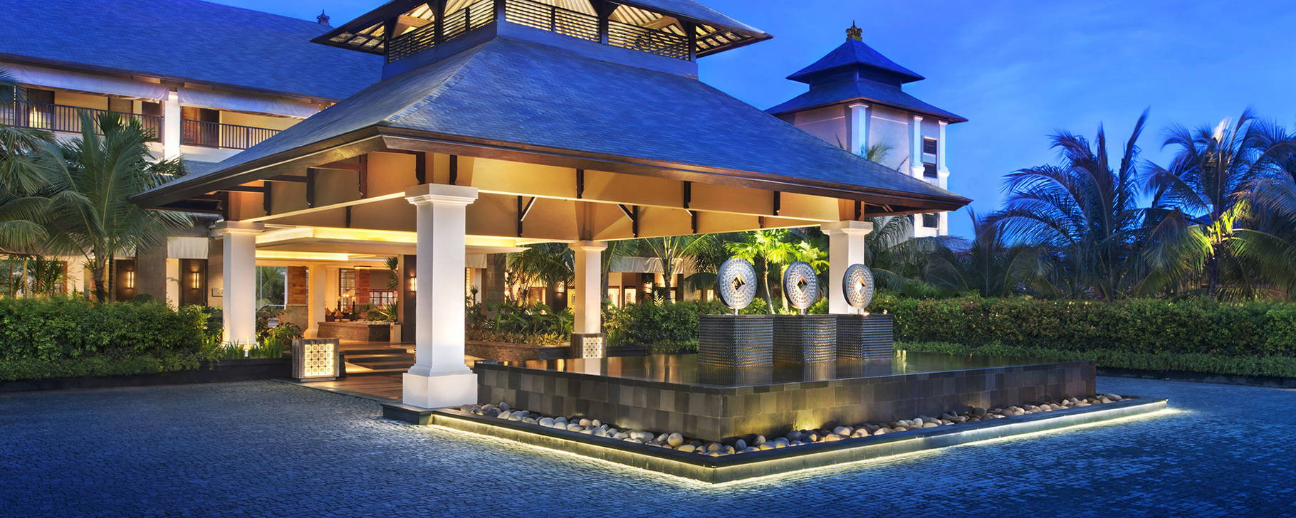 Eingang - The St. Regis Bali Resort