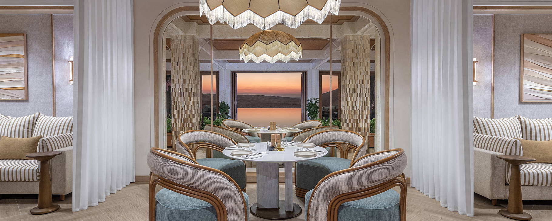 Restaurant - Qasr Al Sarab Desert Resort by Anantara