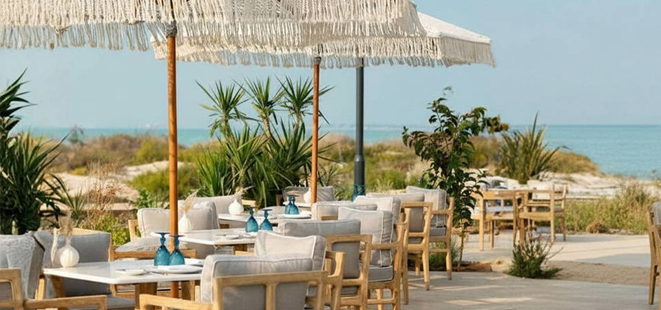 Sal Restaurant Terrasse - Jumeirah Saadiyat Island