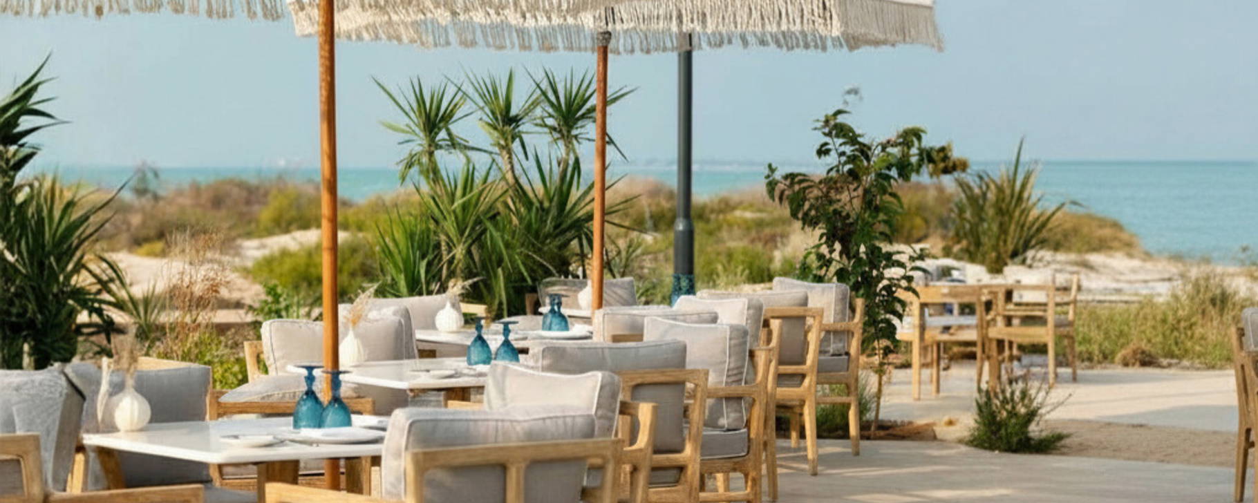 Sal Restaurant Terrasse - Jumeirah Saadiyat Island