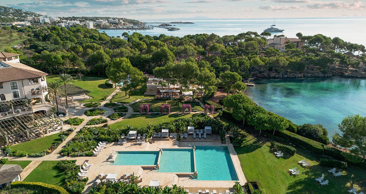 The St. Regis Mardavall Mallorca Resort - Übersicht der Hotelanlage