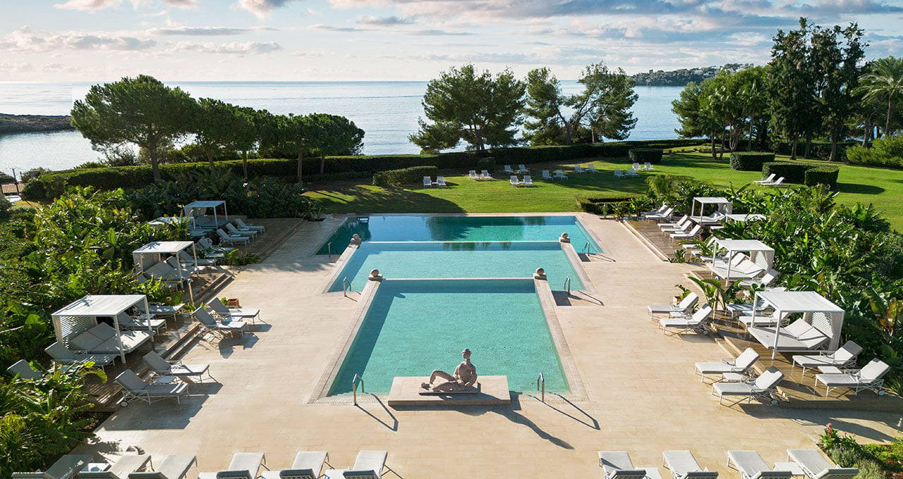 The St. Regis Mardavall Mallorca Resort - Pool