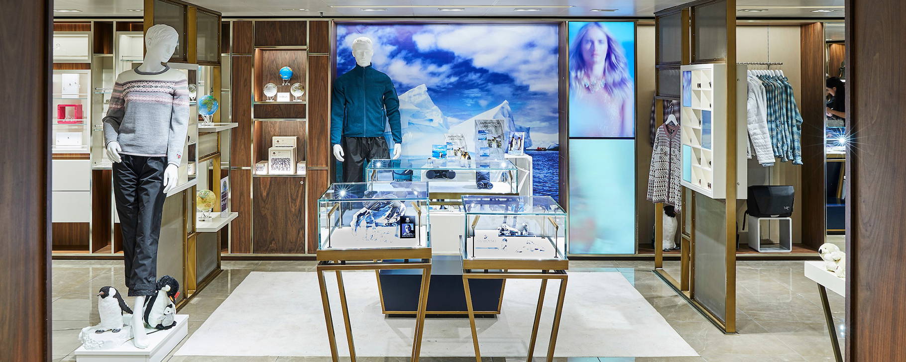 Boutique - Silver Cloud Expedition