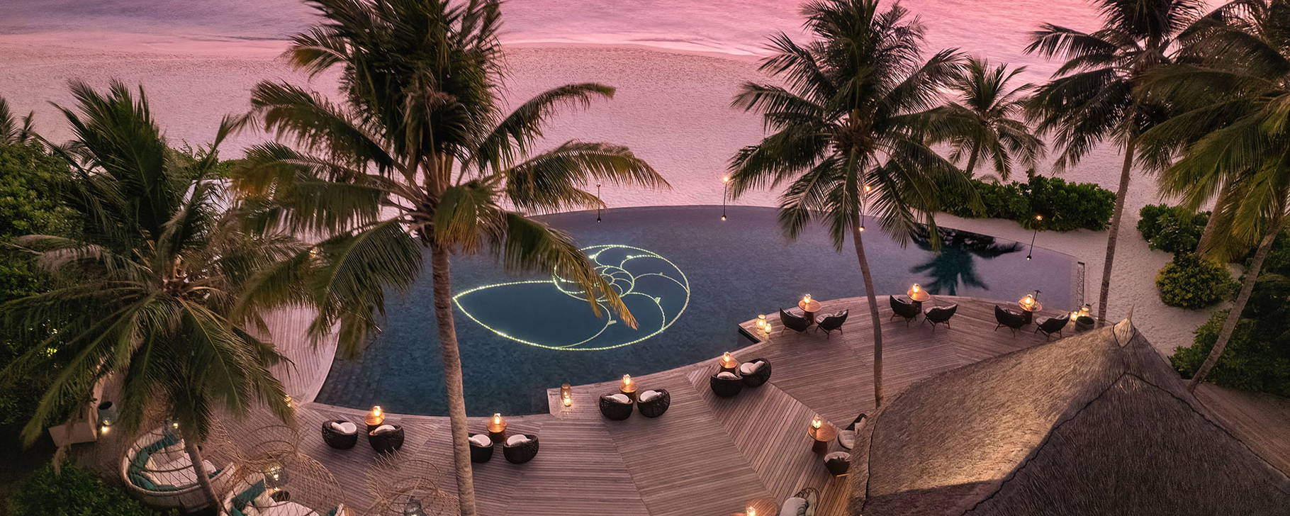 Naiboli Bar - The Nautilus Maldives