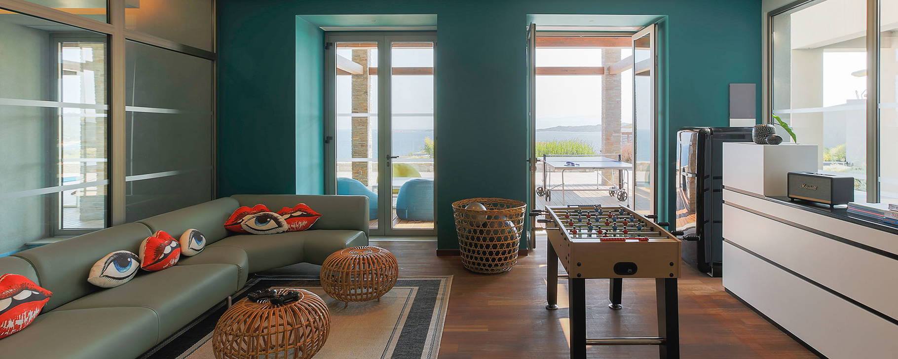 Teen Club - Eagles Palace