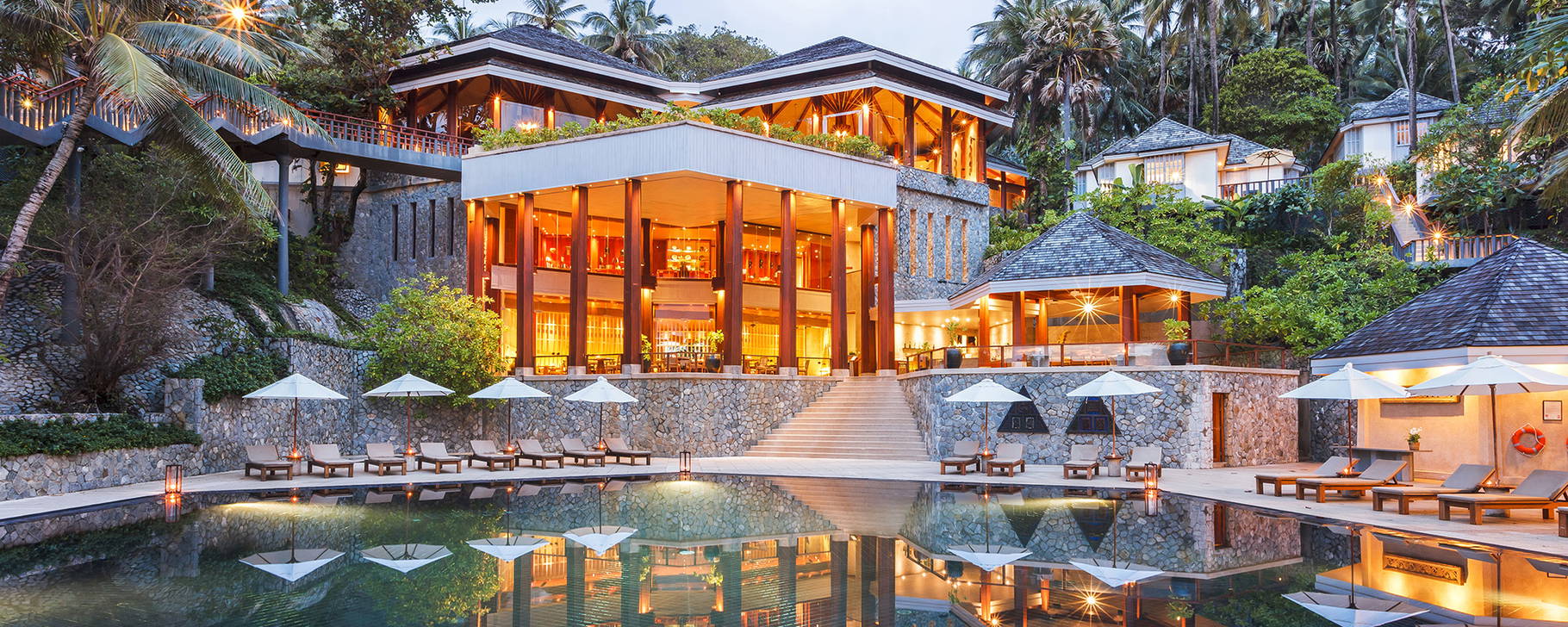 Hauptpool - The Surin Phuket