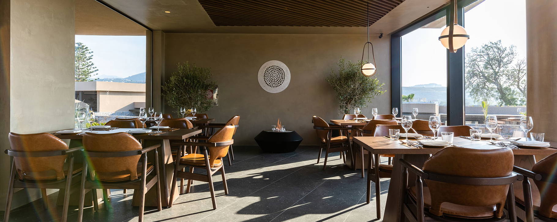 Thymises Restaurant - Pnoé Breathing Life