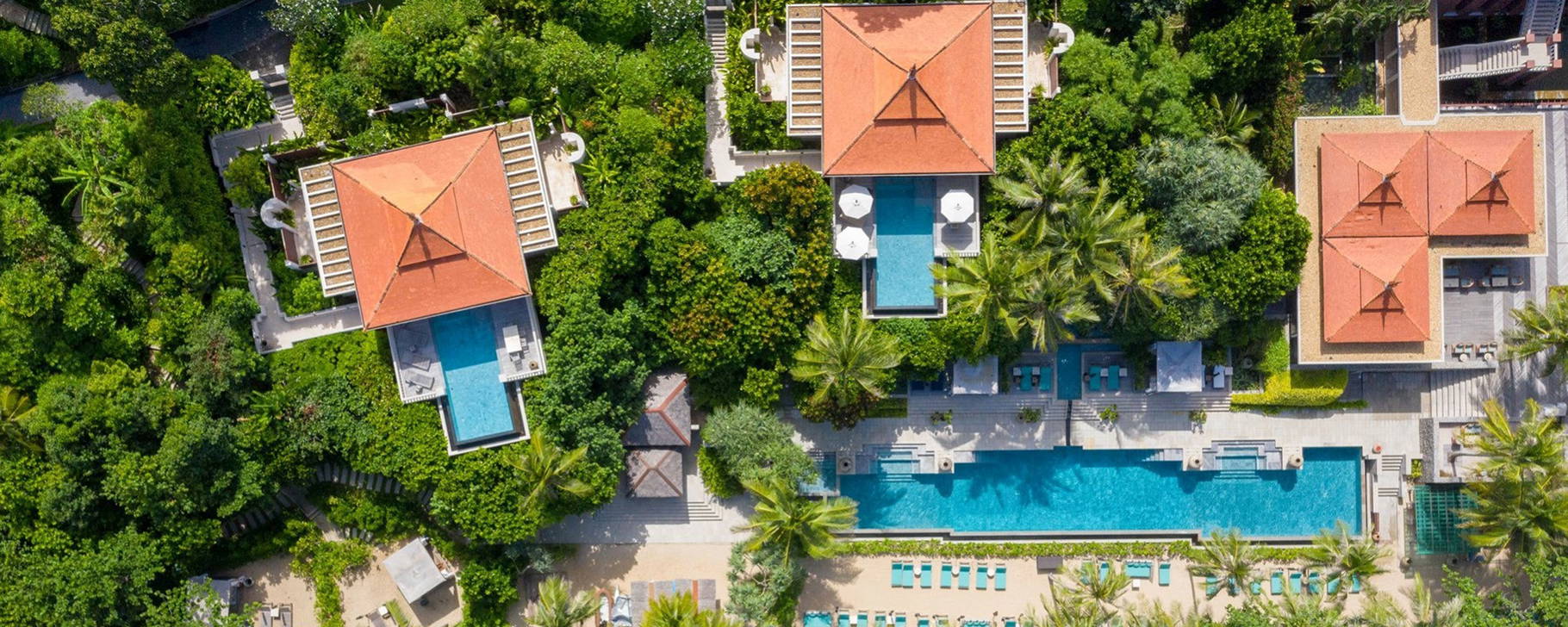 Hauptpool und Villen - Trisara Phuket