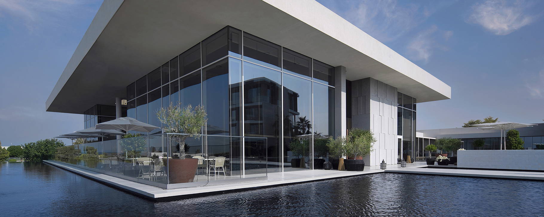 Vinesse - Al Zorah Beach Resort