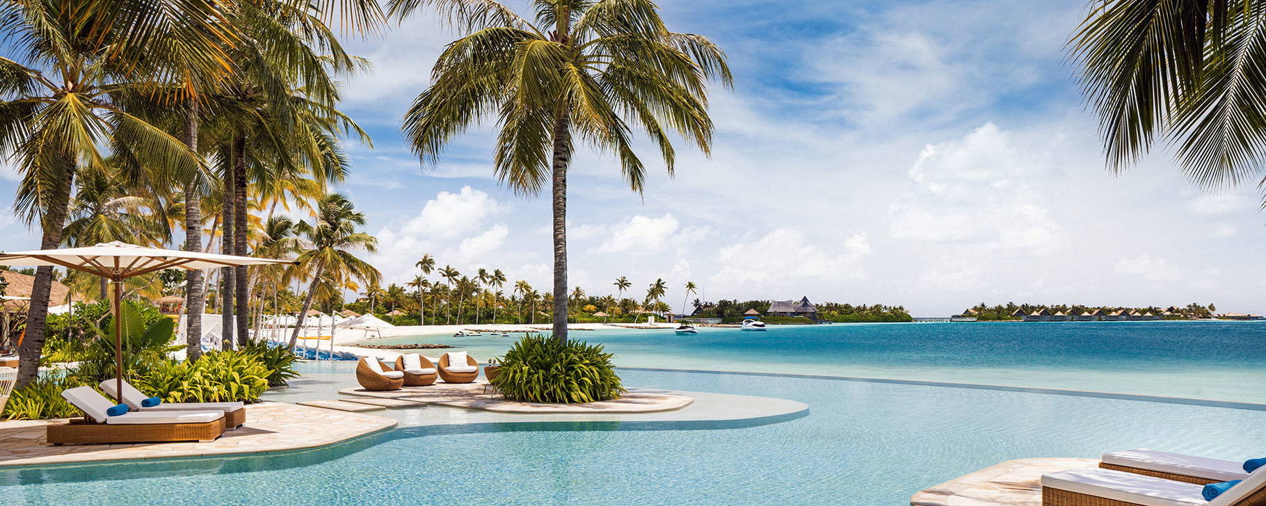 Pool - Waldorf Astoria Maldives Ithaafushi