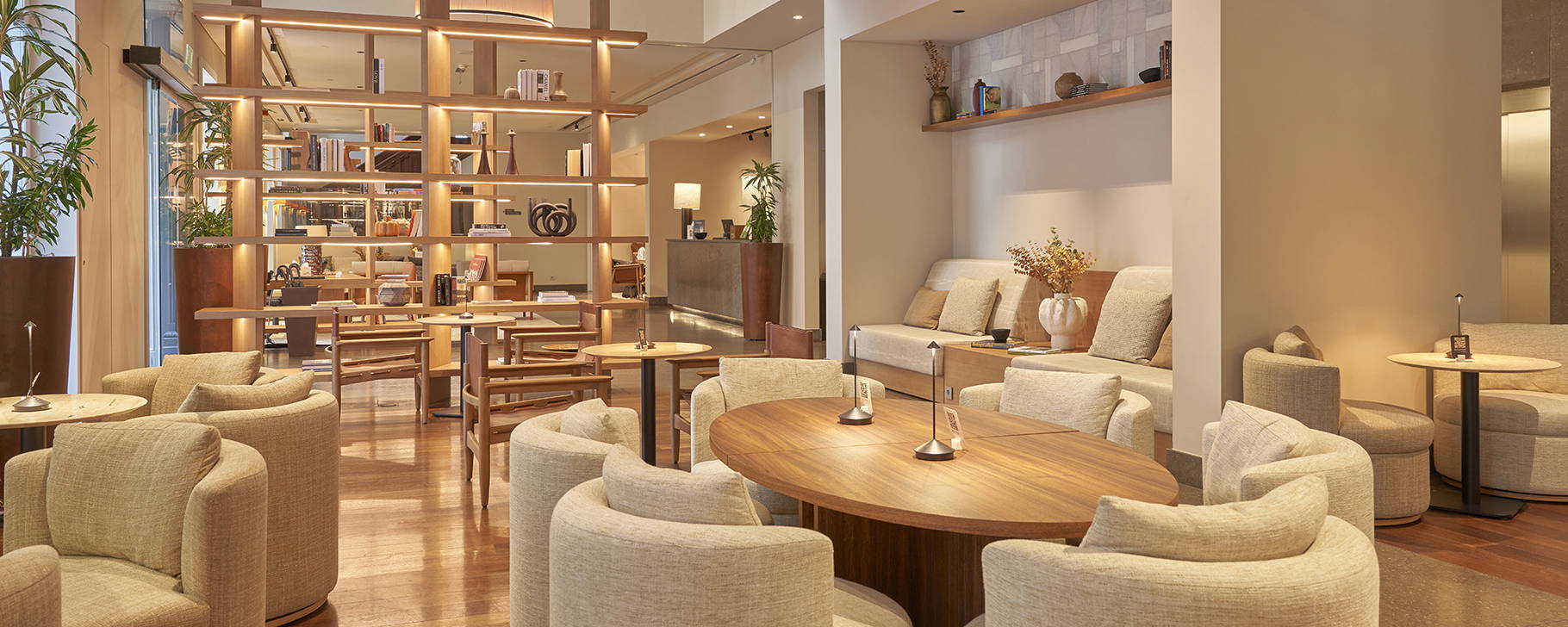 Aviator6 - PortoBay Liberdade