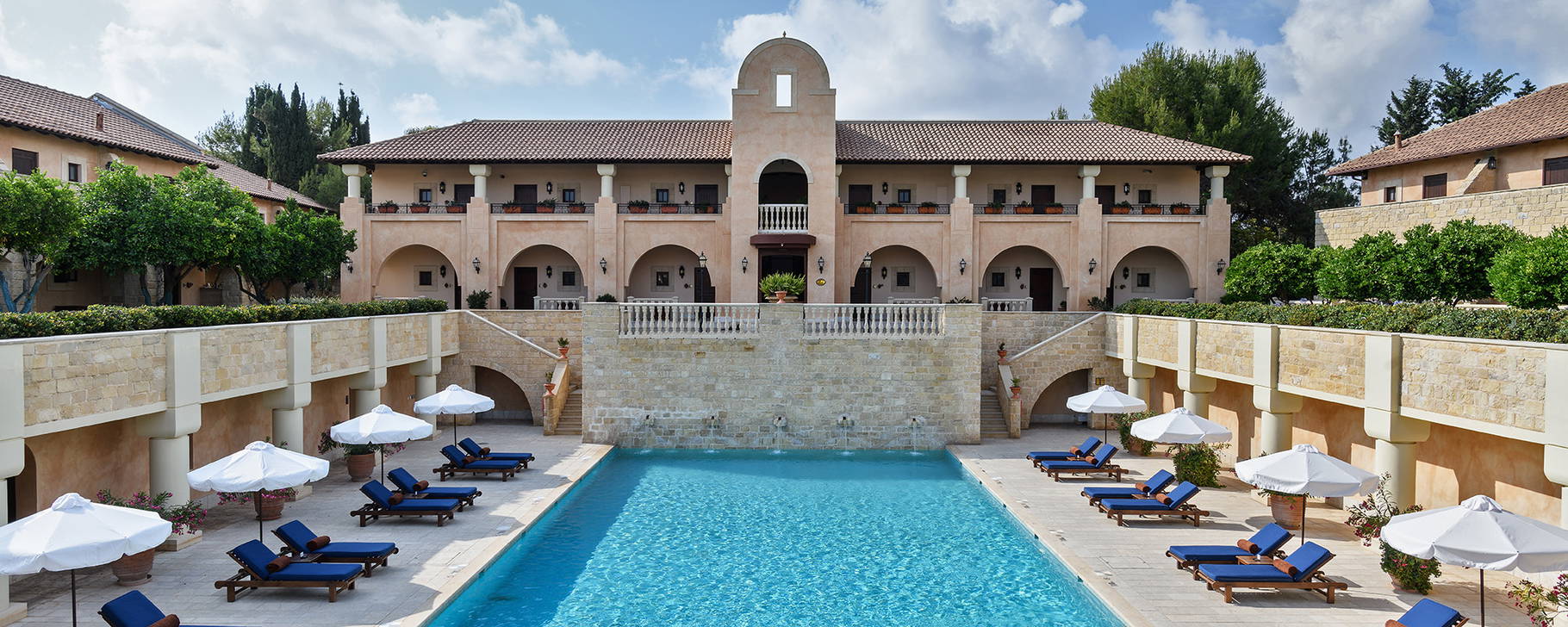 Royal Pool - Elysium