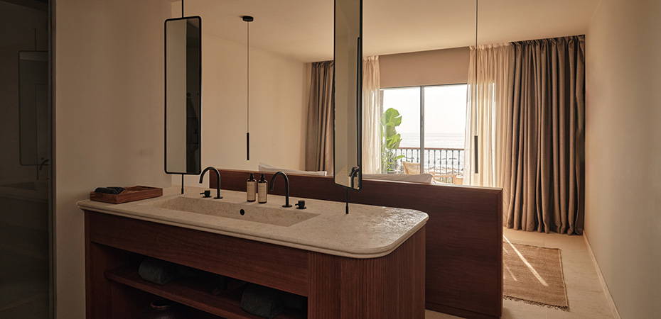 Suite Sea View - OKU Andalusia