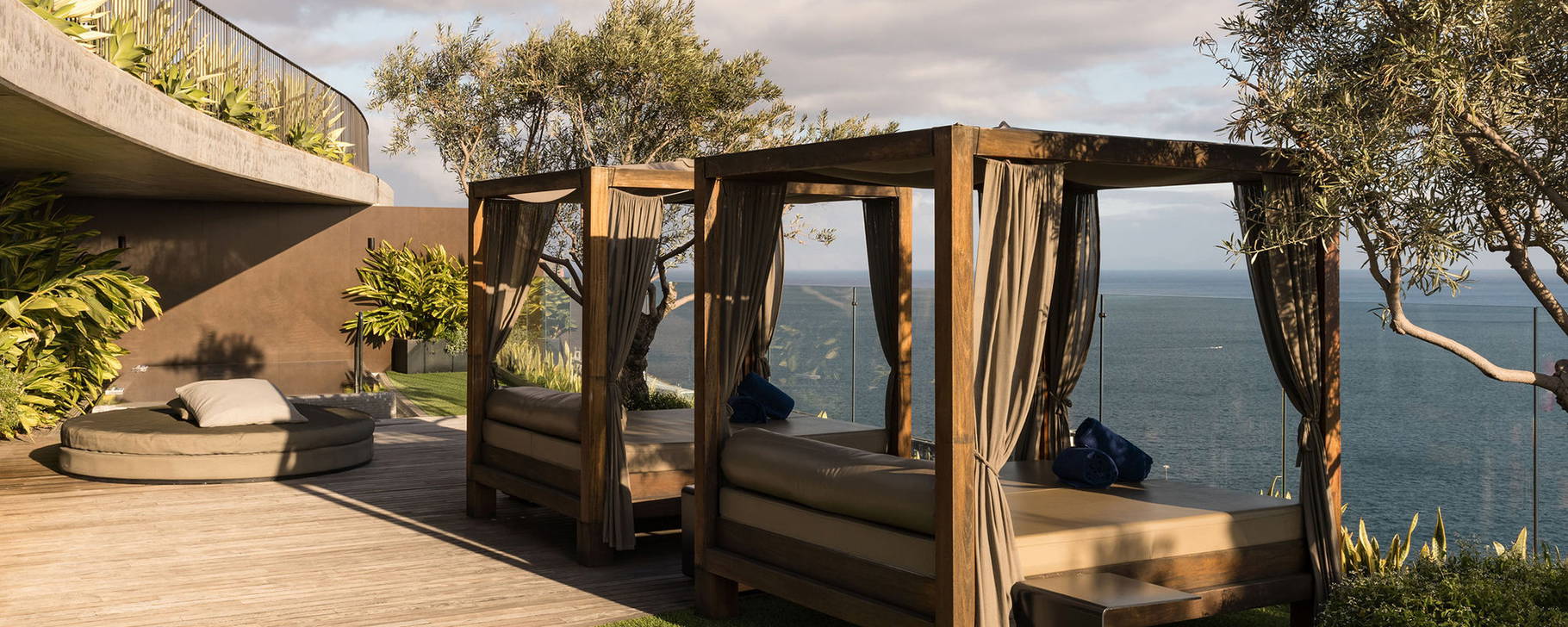 Jacaranda Sundeck - The Reserve
