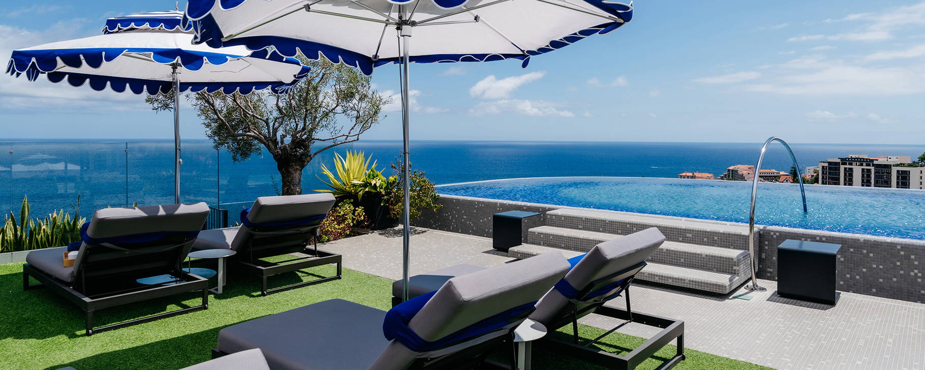 Jacaranda Sundeck - The Reserve