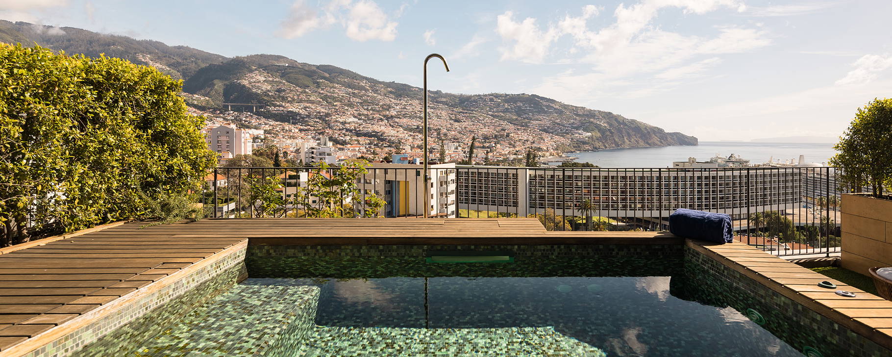 Pool mit Aussicht - The Reserve