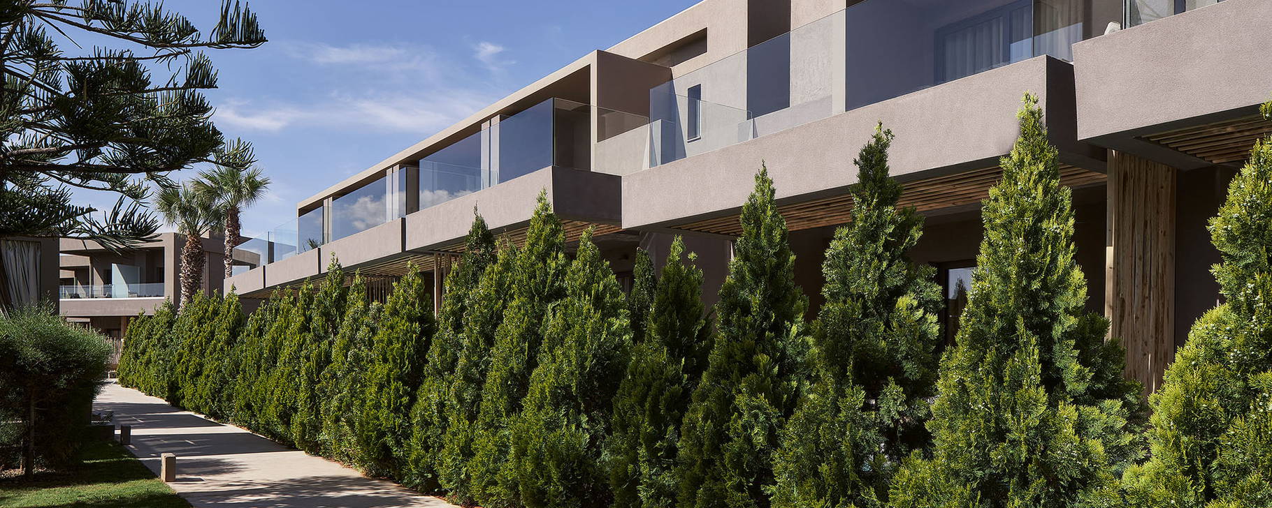 Hotelgebäude - NEMA Design Hotel & Spa