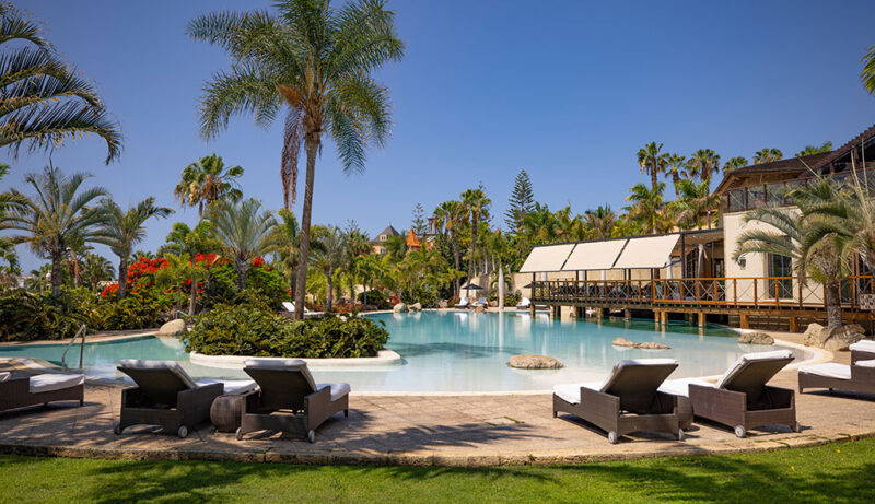 Bahía del Duque - Villas