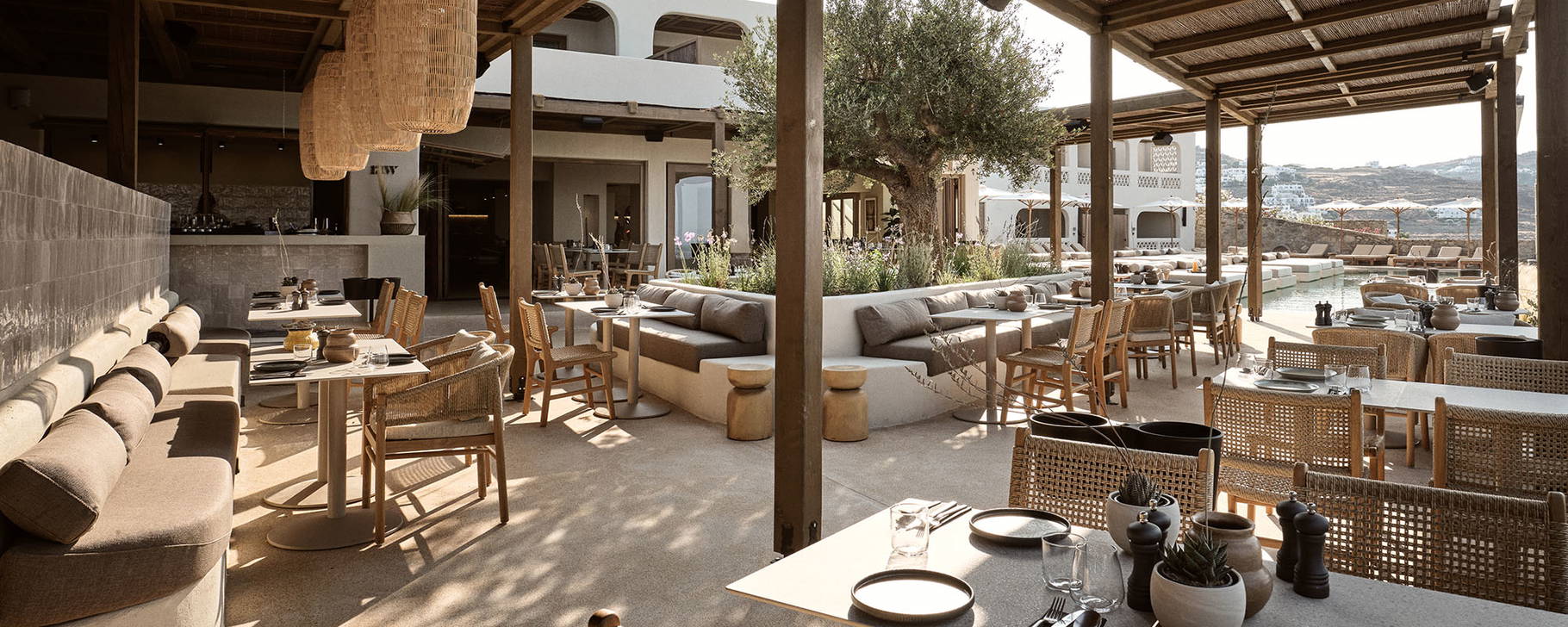 Antonino’s Bar - Domes Noruz Mykonos