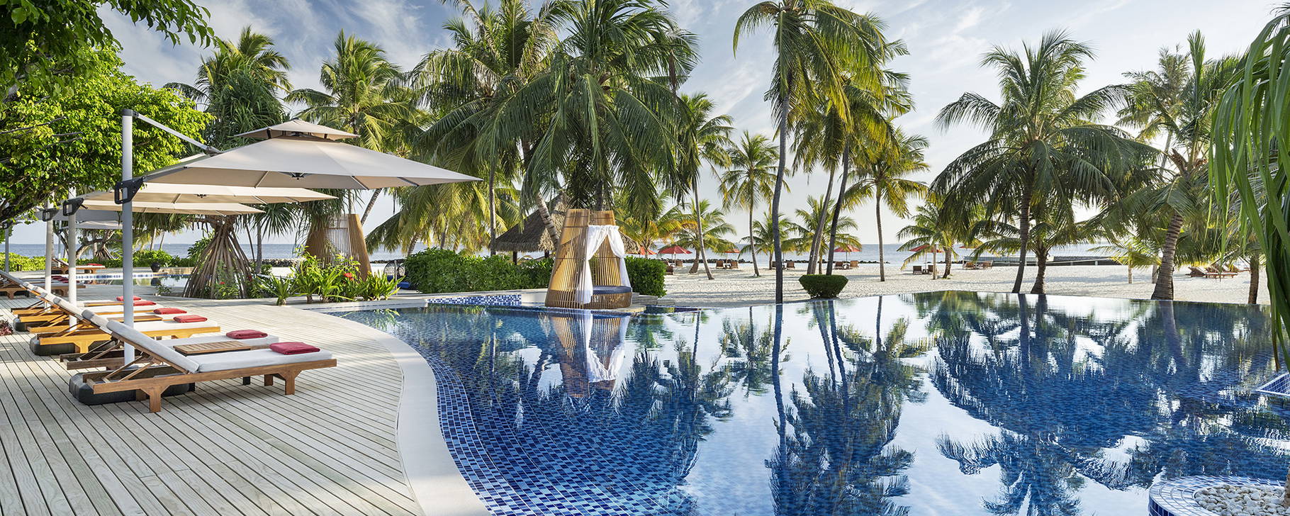 Hauptpool - Niva Dhigali Maldives