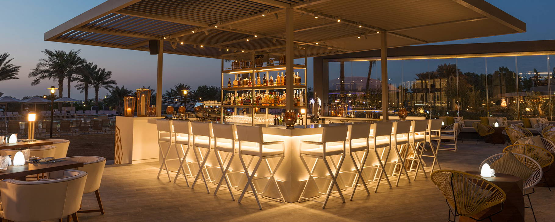 Bar - Le Royal Meridien Beach Resort & Spa