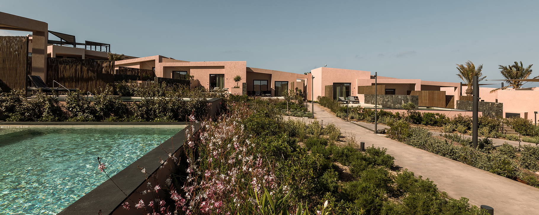 Resort - Domes Novos Santorini