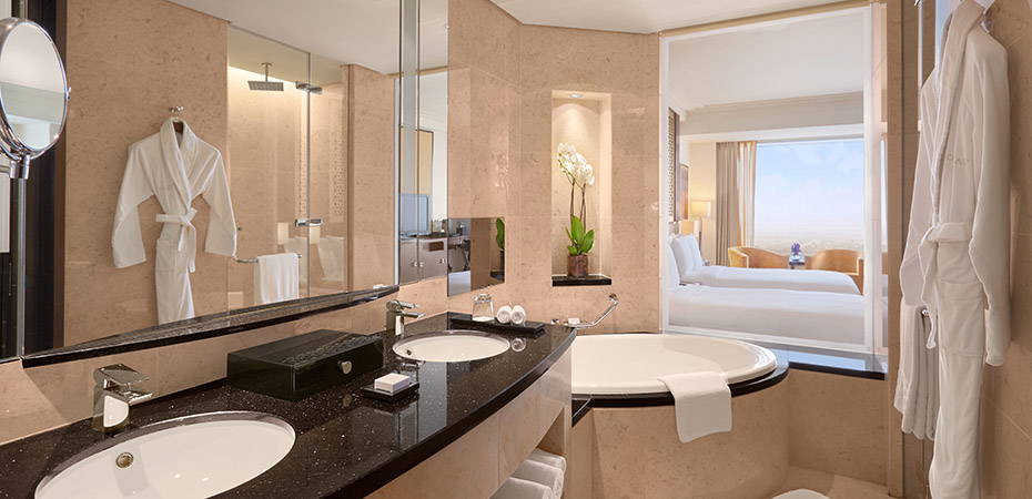 Executive Room Incl Executive Lounge Access - Conrad Dubai