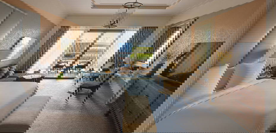 Deluxe City View Room - Four Seasons Resort Dubai at Jumeirah Beach