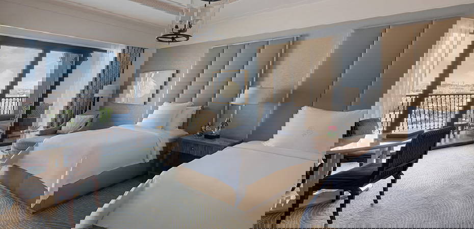 Deluxe City View Room - Four Seasons Resort Dubai at Jumeirah Beach