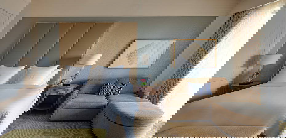 Deluxe Partial Sea View - Four Seasons Resort Dubai at Jumeirah Beach