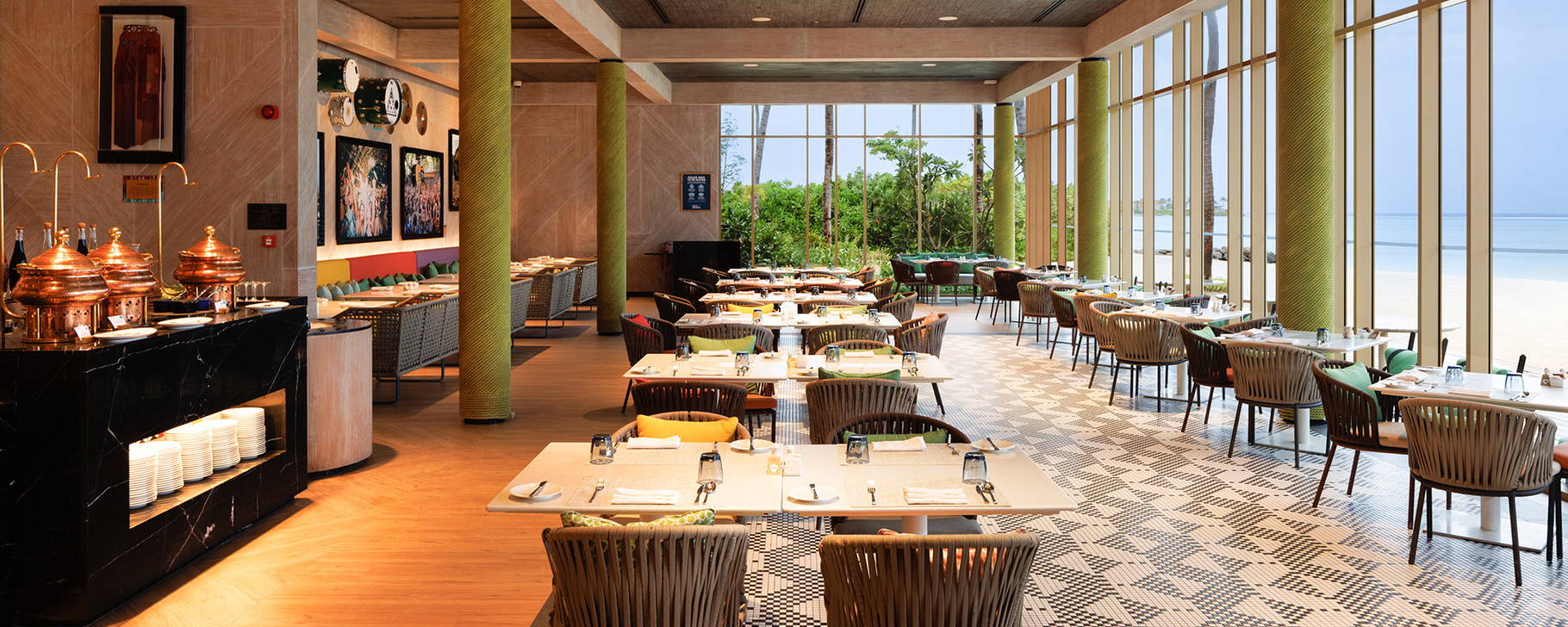 Sessions - Hard Rock Hotel Malediven