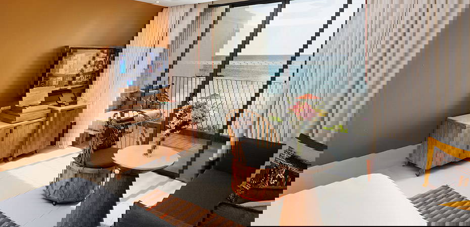 Silver Sky Studio - Hard Rock Hotel Maledives