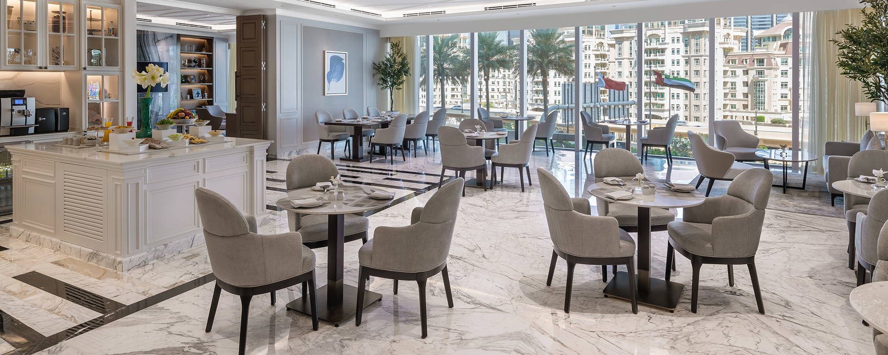 Club Lounge - Kempinski The Boulevard Dubai