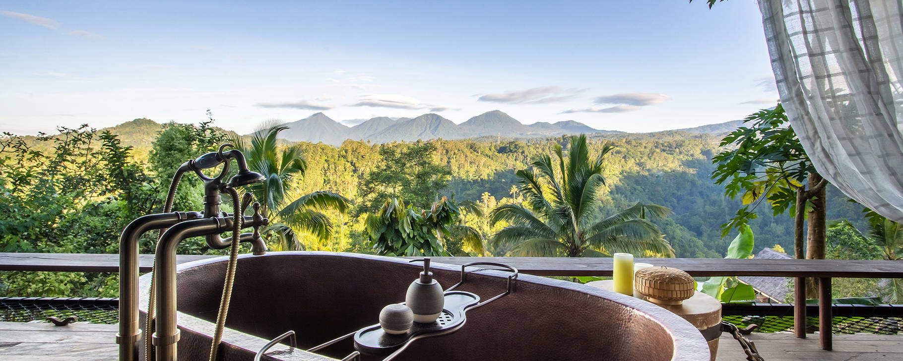 Badewanne - Buahan, a Banyan Tree Escape