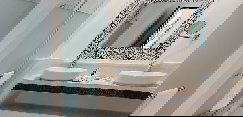 Beachfront Deluxe Room - LUX Marijani Zanzibar