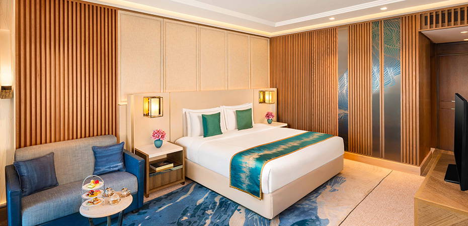 Exotica Palm Sea View Room with Club Lounge Access - Taj Exotica Resort & Spa, The Palm, Dubai