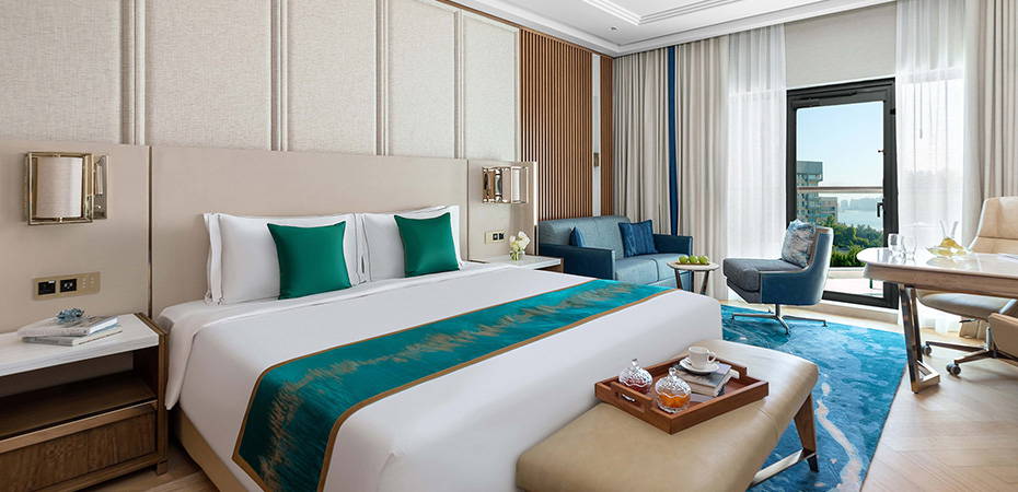 Luxury Sea View Room - Taj Exotica Resort & Spa, The Palm, Dubai