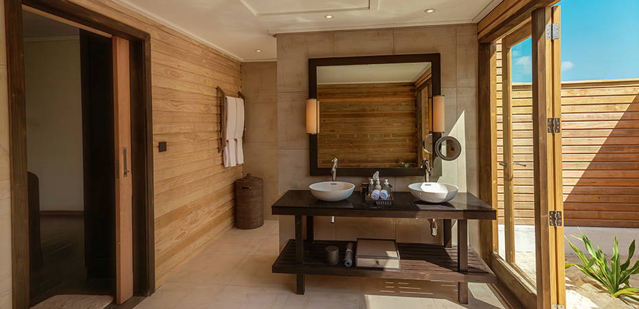 Sunset Beach Pool Villa - Nala Maldives by Jawakara