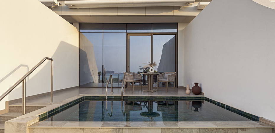 Signature Club Private Pool and Beach Access - SO/ Ras Al Khaimah