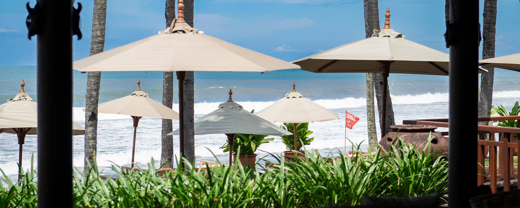 The Ocean Bar - The Legian Seminyak, Bali