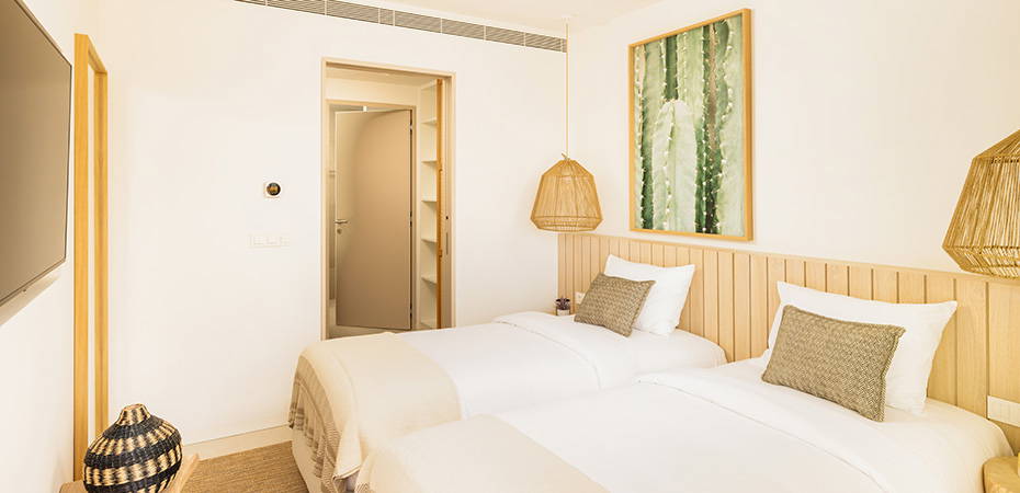 Three Bedroom Townhouse with Jacuzzi - Verdelago Resort