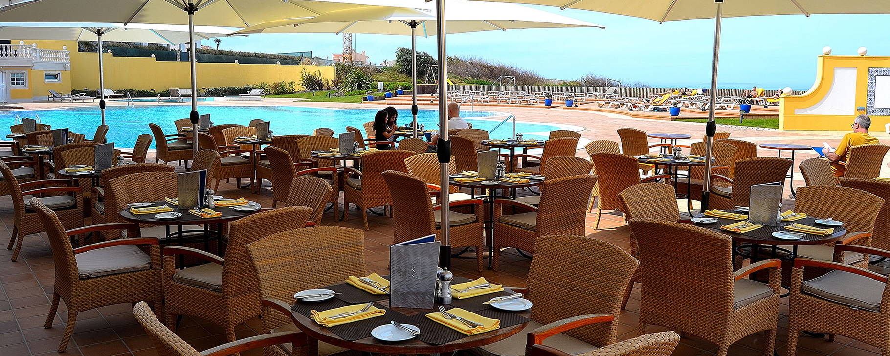 Restaurant - Praia D'El Rey Marriott Golf & Beach Resort