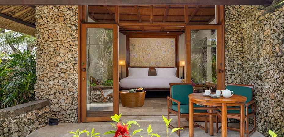 Luxury Lanai Room Ocean View - The Oberoi Beach Resort, Bali
