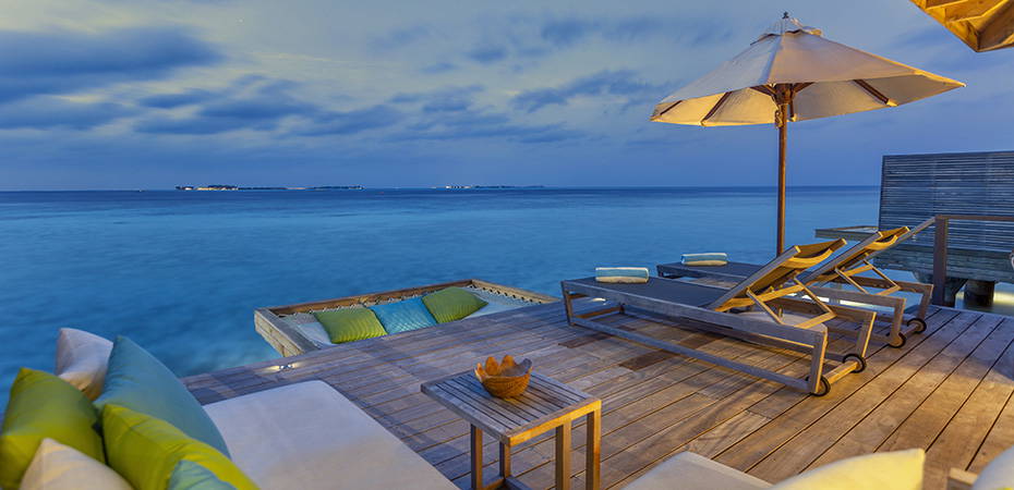 Romantic Ocean Villa - Hurawalhi Island Resort