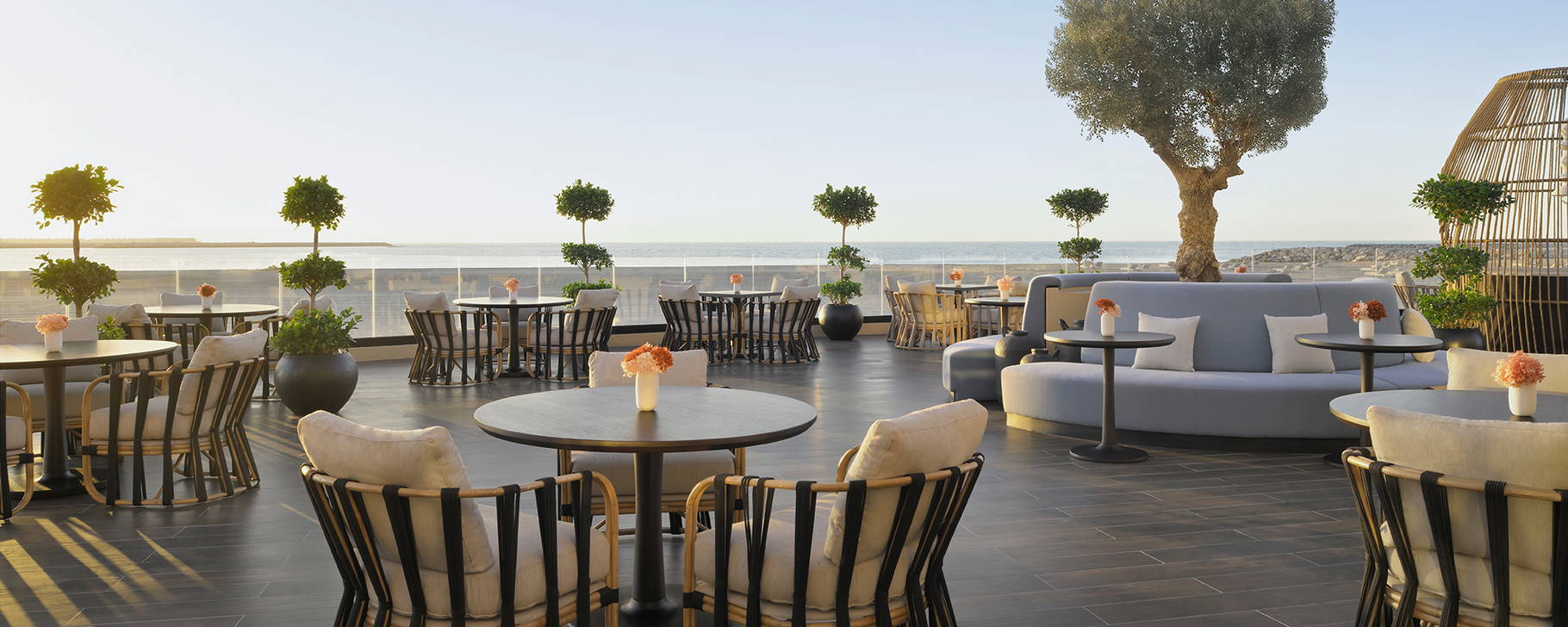 Waka Restaurant - Sofitel Al Hamra Beach Resort