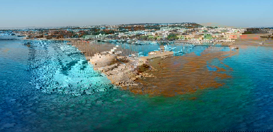 Rhodos Reisetipps - Urlaub in Griechenland, Standurlaub, Mandraki port, Rhodos Stadt